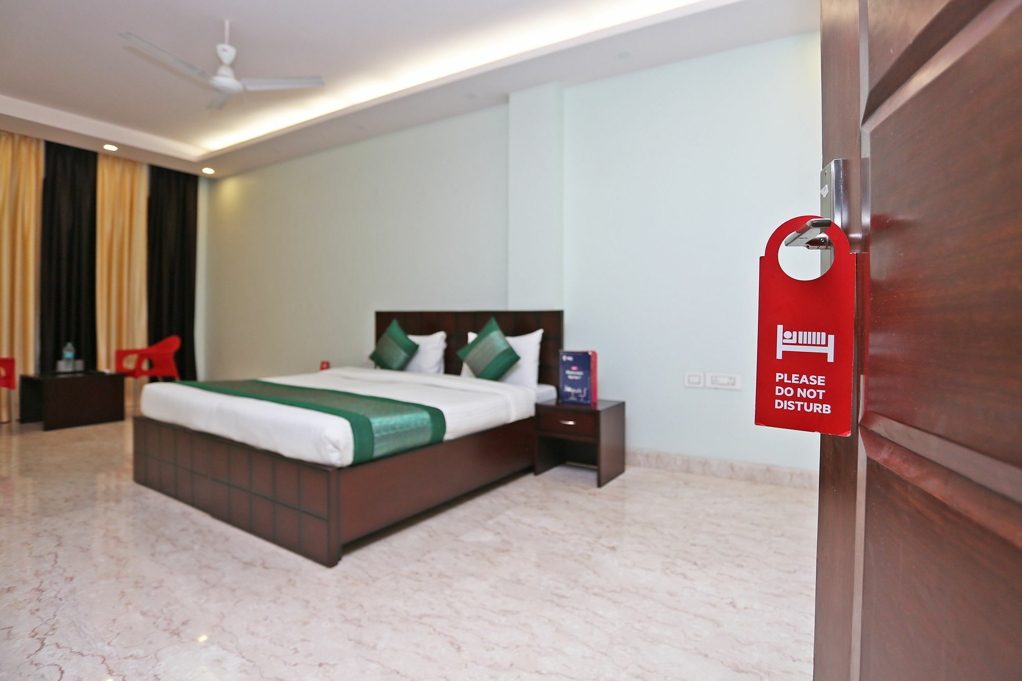 Hotel Oyo 9664 Sector 48 Gurgaon Exterior foto