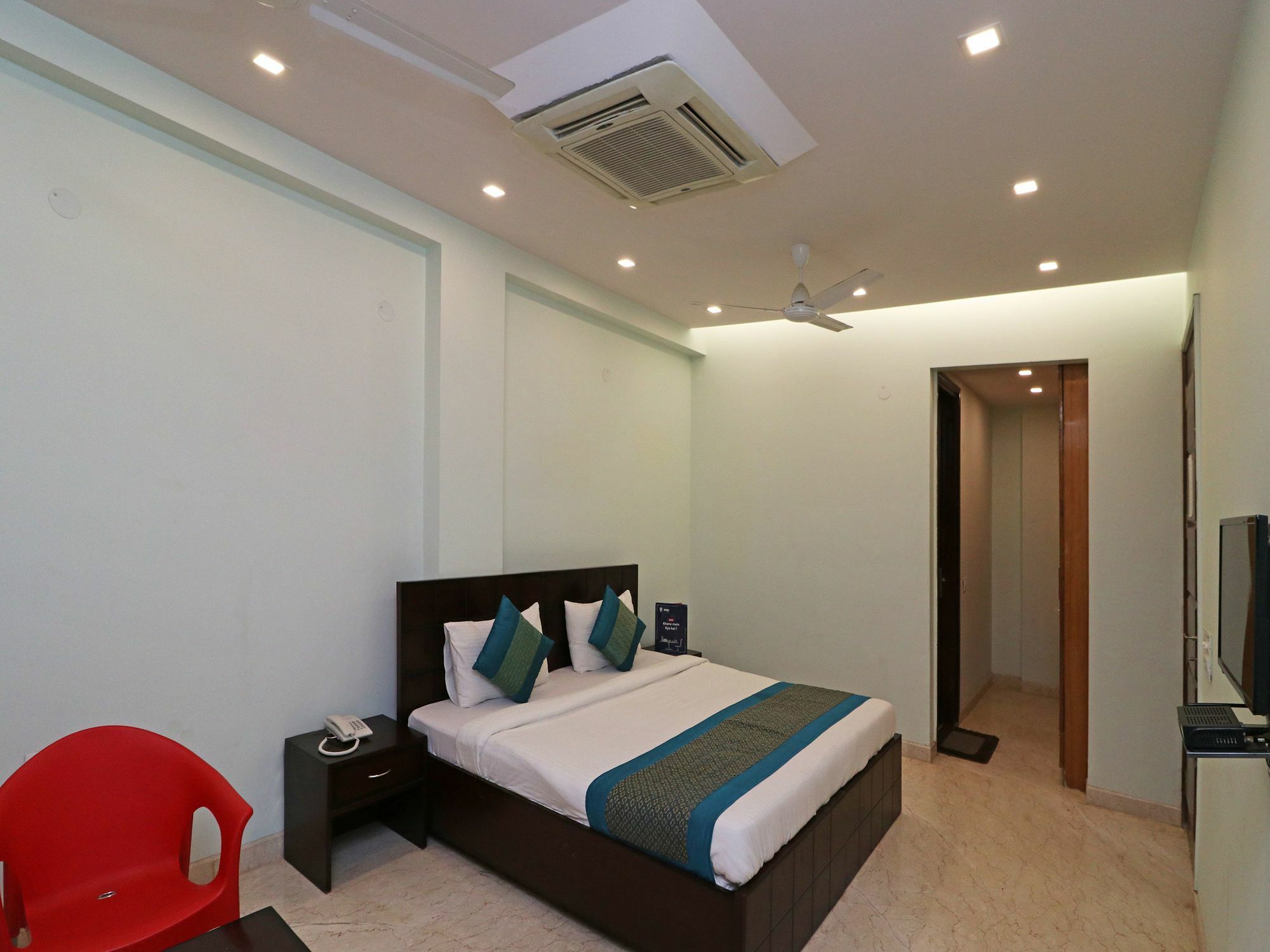 Hotel Oyo 9664 Sector 48 Gurgaon Exterior foto